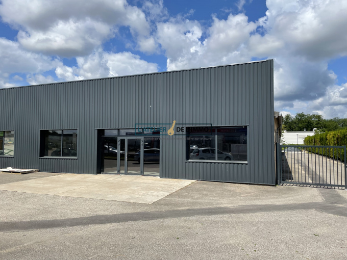 Location Immobilier Professionnel Local commercial Auxerre (89000)